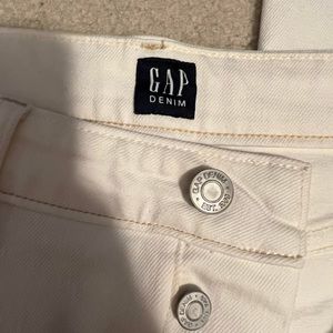 GAP white jeans